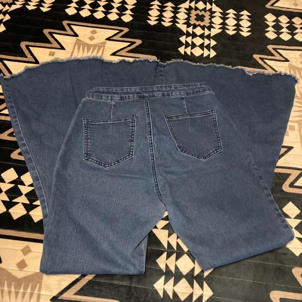 Forever 21 size Large Wide Bell Bottom Flares